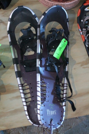 Tubbs 32" Snowshoes