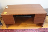 Double Pedestal Desk & Rolling Stand