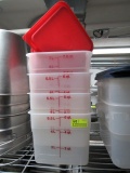 (4) 7.5 Qt. Cambro Bins w/ Lids