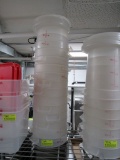 (13) Round 2 Qt. Cambro Bins w/ (6) Lids