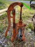 Well Water Pump w/ Spout