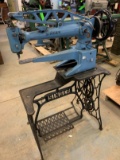 Singer Industrial Commercial Leather Cobbler Sewing Machine