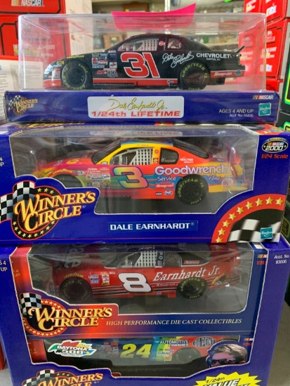 (7) Winners Circle 1:24 Scale Diecast Collectibles