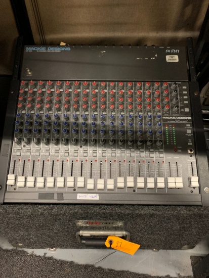 Mackie CR1604 16 Channel Mixer