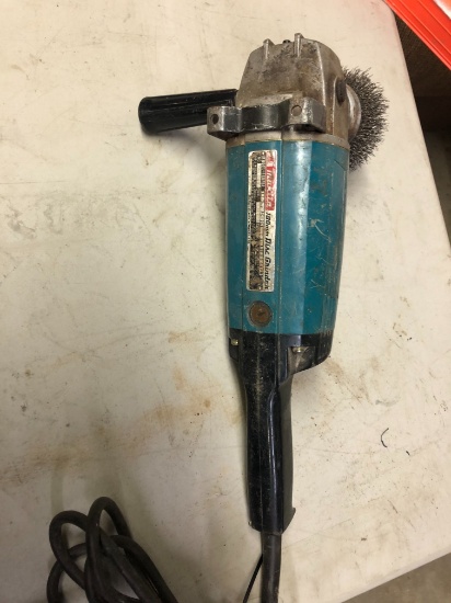 Makita 9607BL Disc Grinder