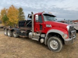 2015 Mack GU713 Tri Axle Roll Off Truck