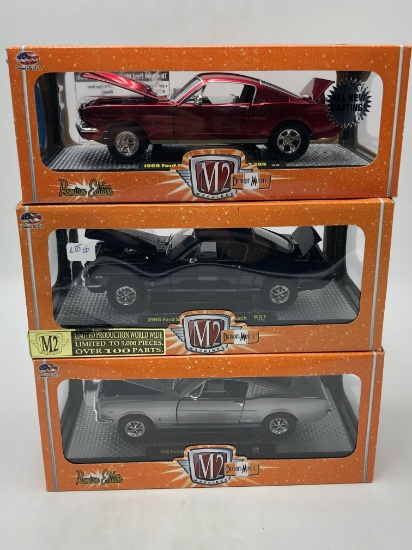 (3) Detroit Muscle 1;24 Scale Diecast Mustangs