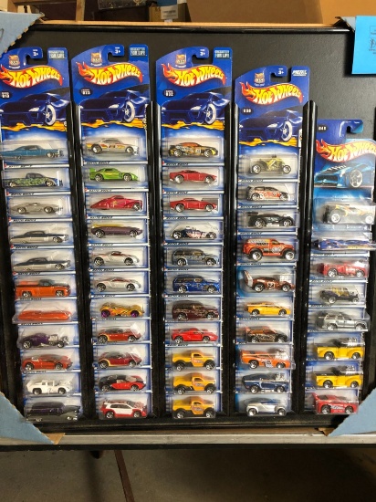 (51) Hot Wheels  1:64 Scale Collectible Cars