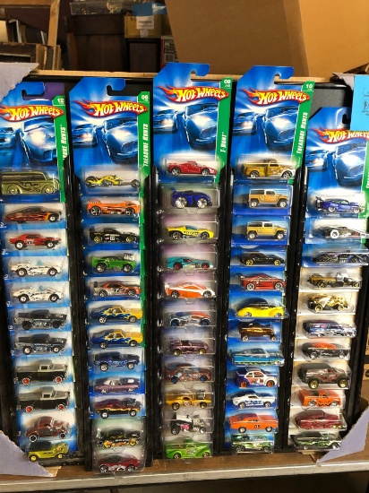 (57) Hot Wheels 1:64 Scale Collectible Cars
