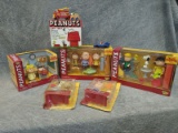 (8) Asst. Peanuts Collectibles