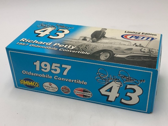 Richard Petty #43 Petty Enterprises 1957 Oldsmobile Convertible