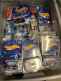 (200+/-) 2000 Hot Wheels