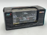 Dale Earnhardt #3 Oreo / Goodwrench 2001 Monte Carlo Revell