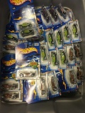 (290) Hot Wheels 1:64 Scale Diecast Collectible Cars