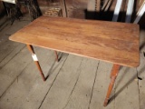 Wood Folding Sewing Table