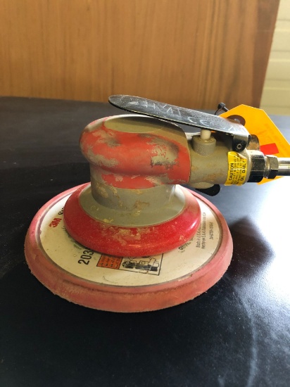 3M 6" Pneumatic Sander