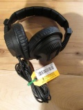 MB QUART H805 High Solid Closed Stereo Headphones