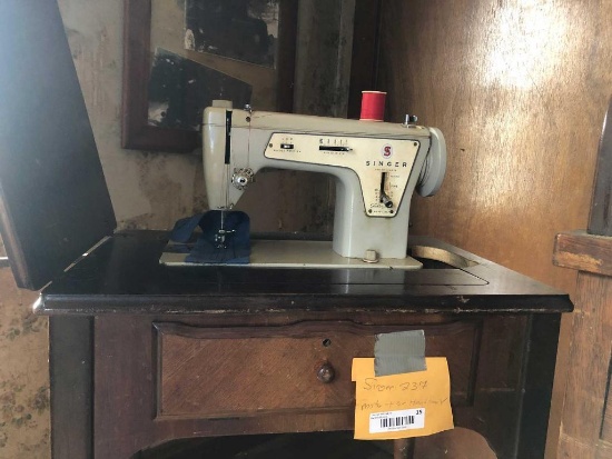 Vintage Singer 237 Sewing Machine