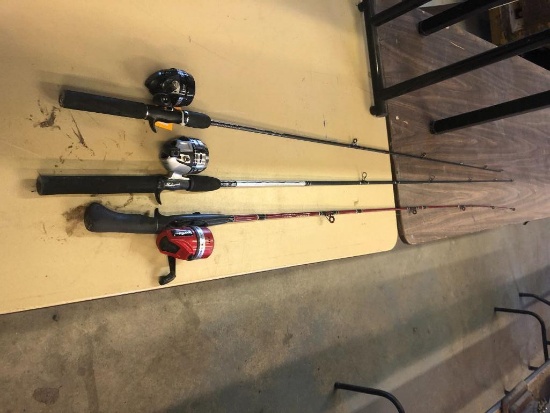 (3) Spin Casting Rods with Reels