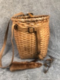Vintage Pack Basket with trap