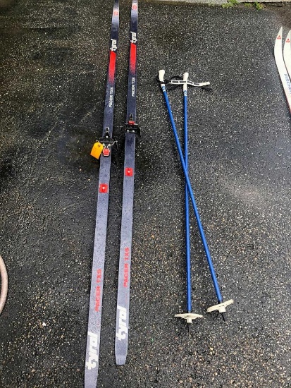 Tyrol Pacer TXS XC Skis & Poles