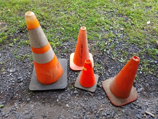 (4) Orange Road Cones