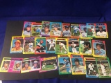 (69) 1975 Topps Baseball Cards; incl Frank Robinson, Rod Carew, Bobby Bonds,