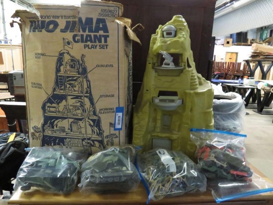 Giant Iwo Jima playset from the '70s w/ the box.