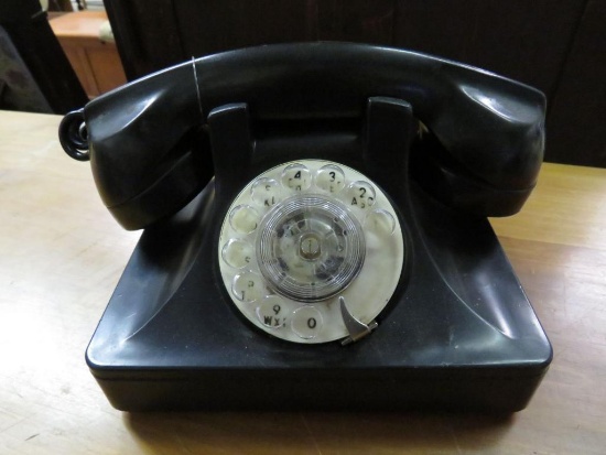 1940s Northern Electric Bakelite Desk Telephone
