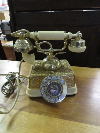 Radio Shack French Continental Telephone