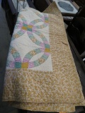 Antique Wedding Ring Quilt