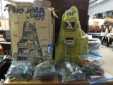 Giant Iwo Jima playset from the '70s w/ the box.