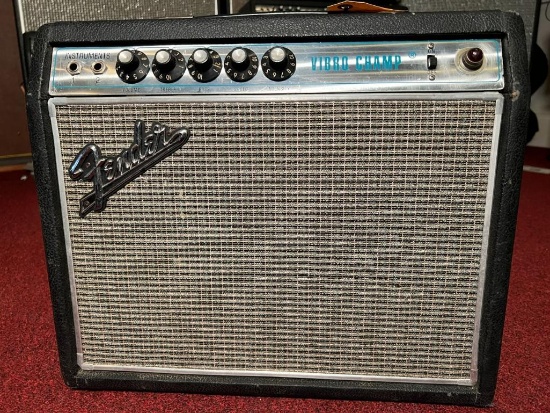 1968 Fender Vibro Champ 1x8 Amplifier AA764