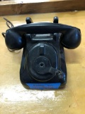 Vintage 1930's Black Bakelite Hand Crank Phone