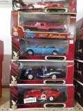 (5) 1:18 Scale Road Signature Diecast Collectible Cars