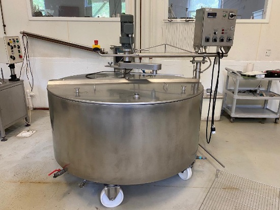 C. van 't Riet 264 Gallon Cheese Vat / Batch Pasteurizer