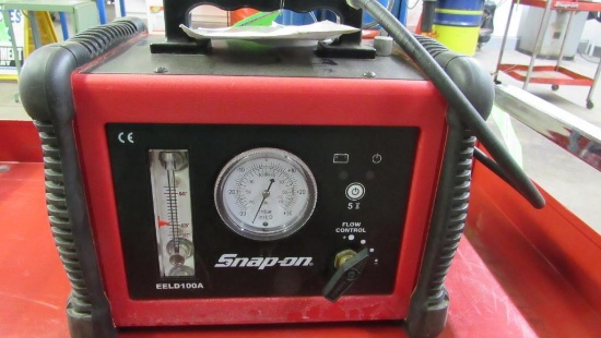 Snap-On Vacuum Evap Smoke Tester
