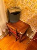 Oak Childs Desk & Chair & Paper Shredder