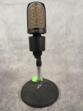 Oktava MK-105 Microphone with stand