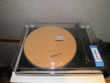 Pro-Ject Debut Carbon Turntable