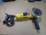 DeWalt Mod. DWE4012 4 1/2