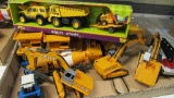 (13) Plastic Construction Toys