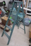 Step Ladder