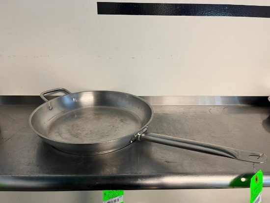 Winco 8SF Stainless Steel Skillet