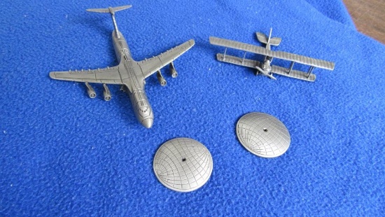 (2) The Franklin Mint Pewter Collectible Airplanes