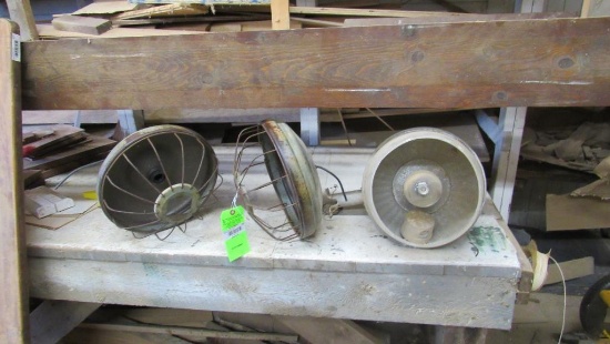 (3) Industrial Style Lights