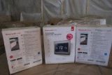 (3) Honeywell Mod. RTH9585WF Smart Color Thermostats
