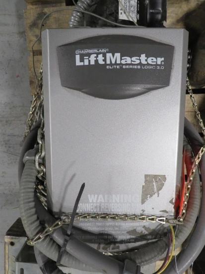LiftMaster Electric Overhead Door Opener