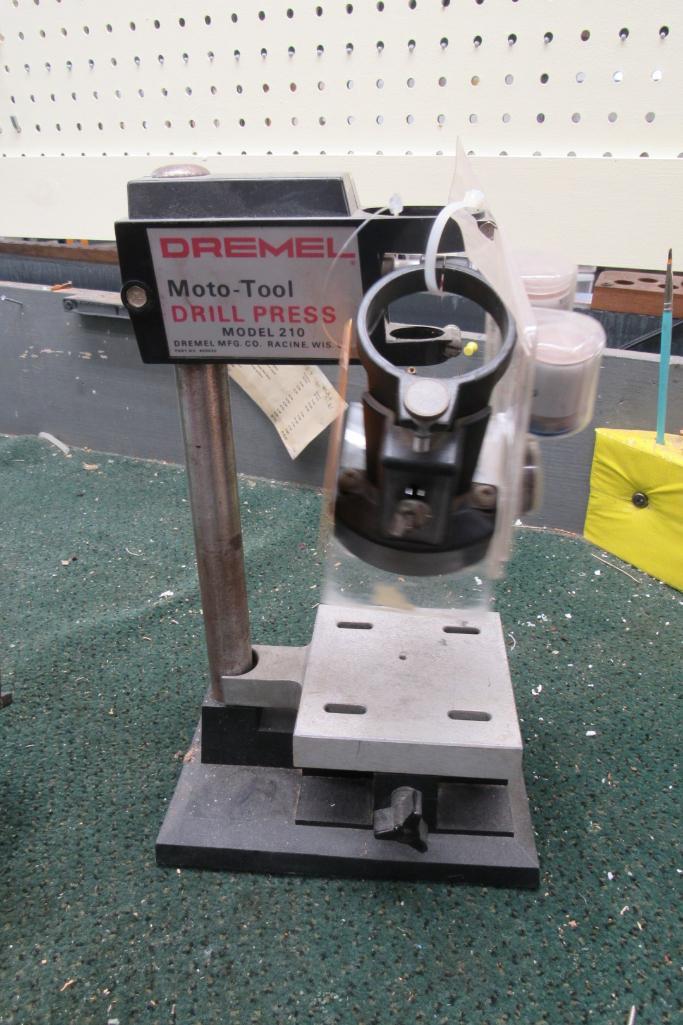 Drill press:Dremel Moto-Tool Drill Press Model 210 - Dremel