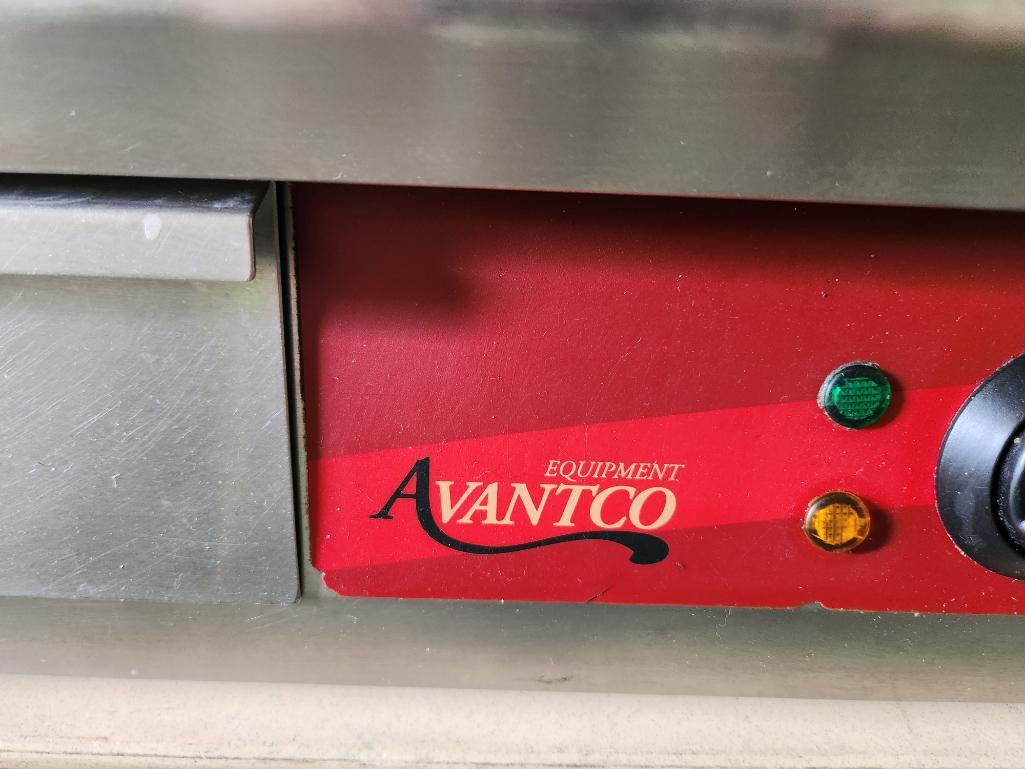 Avantco Electric Countertop Griddle - 30, 208/240V